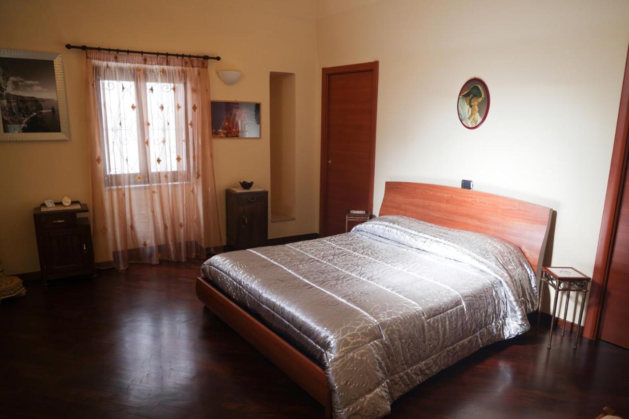 Bed and Breakfast A Casa Mia Giovinazzo Exterior foto